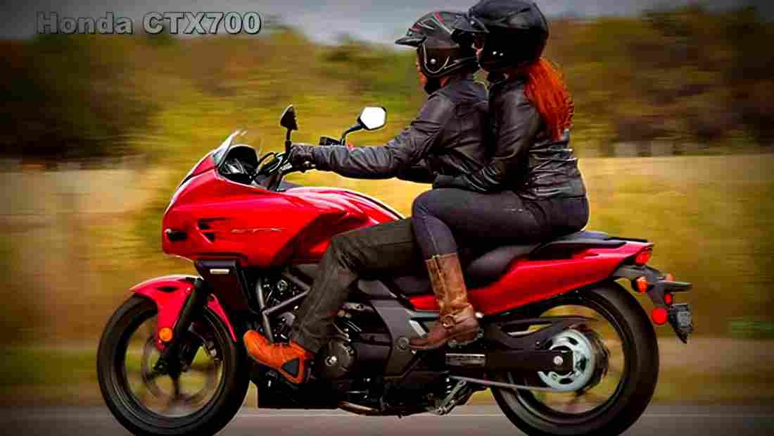 Honda CTX700 DCX 2017 2 motorbike A4 Photo Print