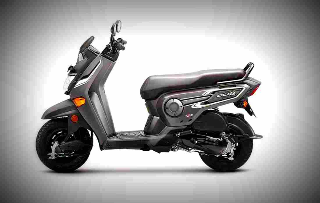 Honda CliQ 2018 3 motorbike A4 Photo Print