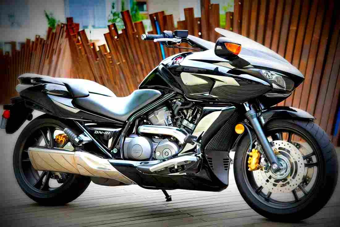 Honda DN 01 2009 3 motorbike A4 Photo Print