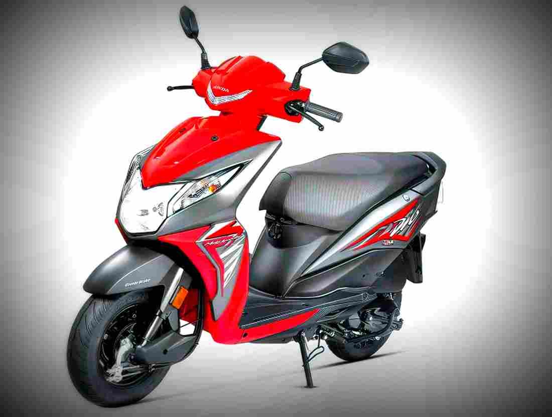Honda Dio 2017 1 motorbike A4 Photo Print