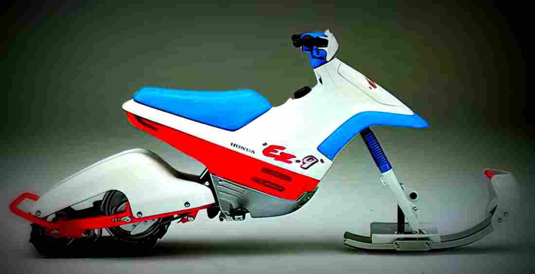 Honda EZ 9 EZ 9 4 motorbike A4 Photo Print