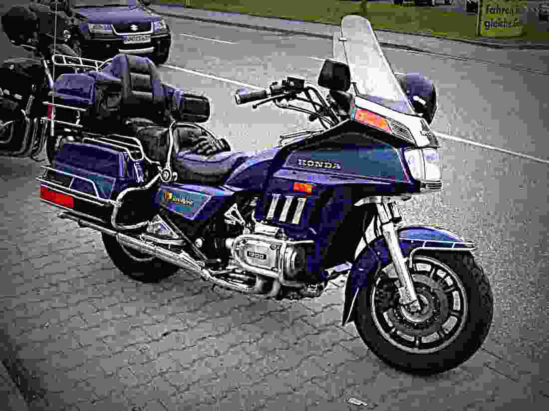 Honda GL 1100 Gold Wing 1982 1 motorbike A4 Photo Print
