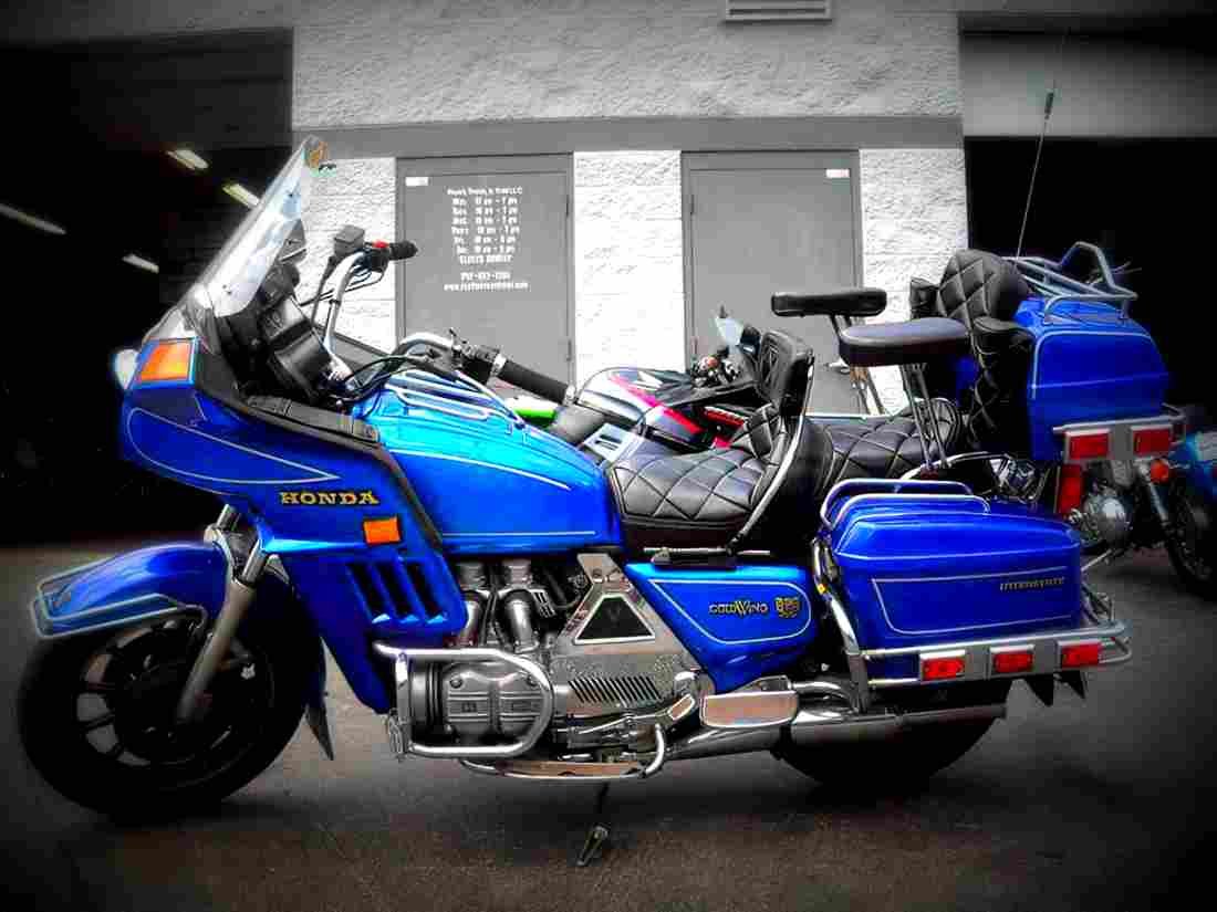 Honda GL 1100 Gold Wing De Luxe 1983 3 motorbike A4 Photo Print