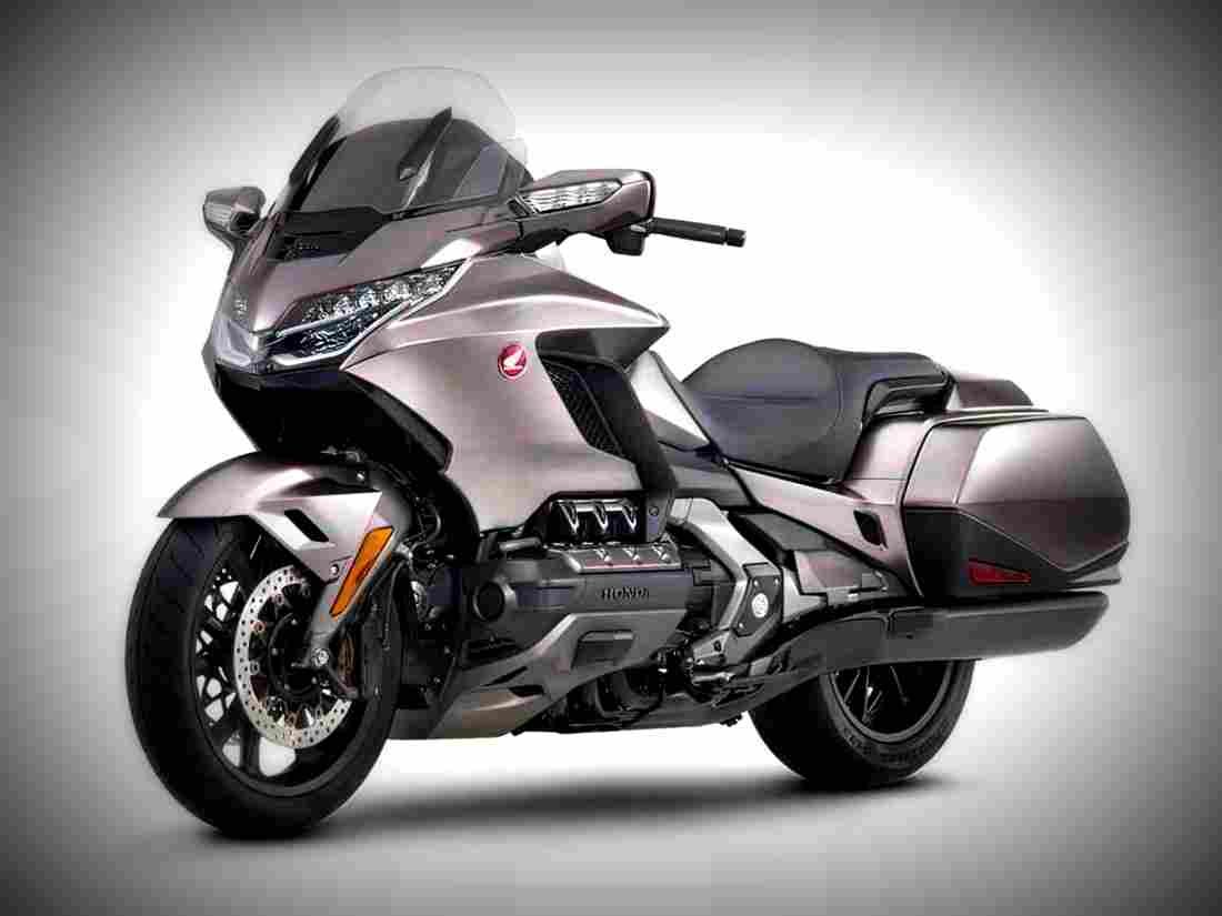 Honda Gold Wing 2018 1 motorbike A4 Photo Print