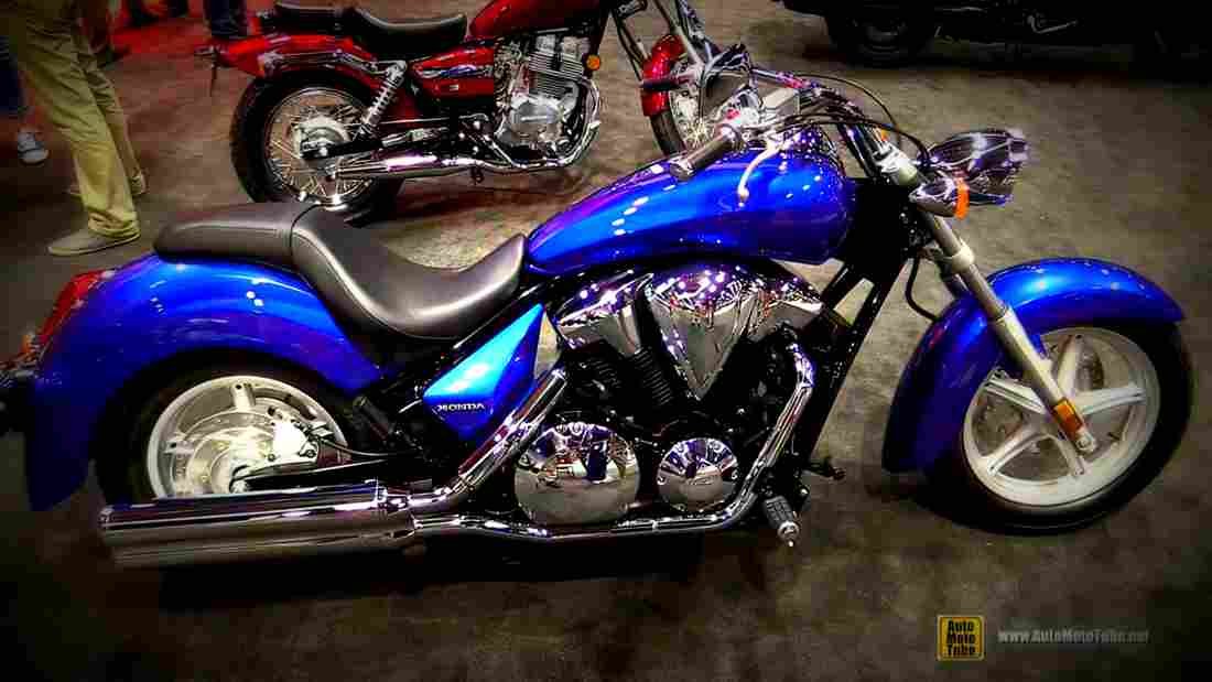 Honda Interstate 2017 1 motorbike A4 Photo Print