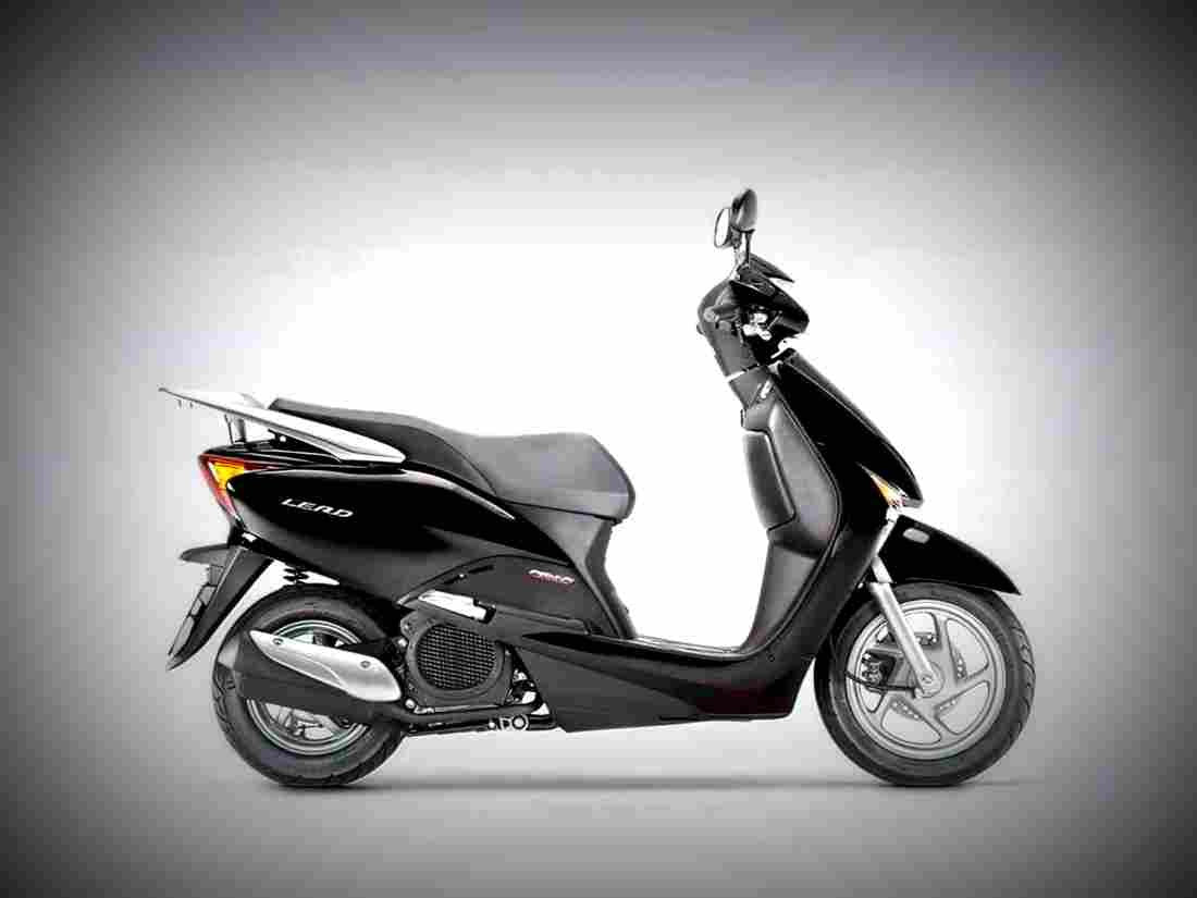 Honda Lead Lead 1 motorbike A4 Photo Print