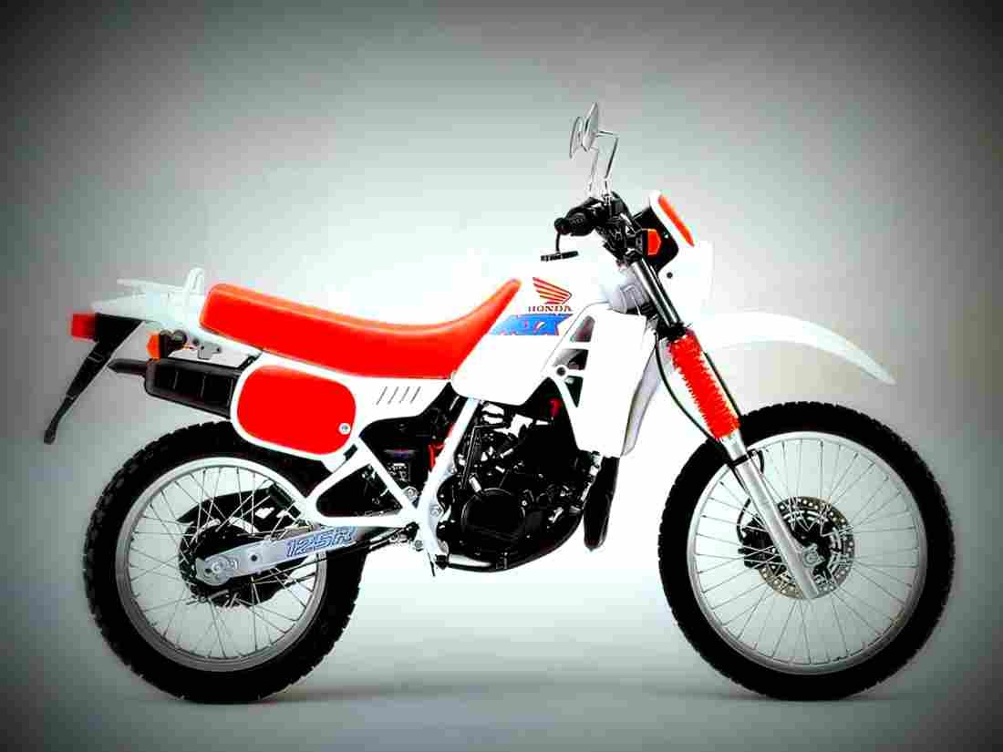 Honda MTX 200 RW 1984 1 motorbike A4 Photo Print