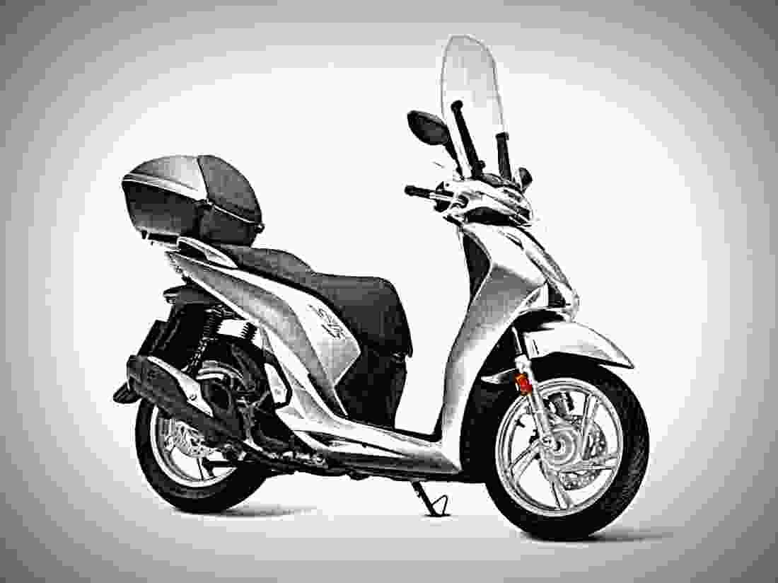 Honda SH125i 2017 2 motorbike A4 Photo Print