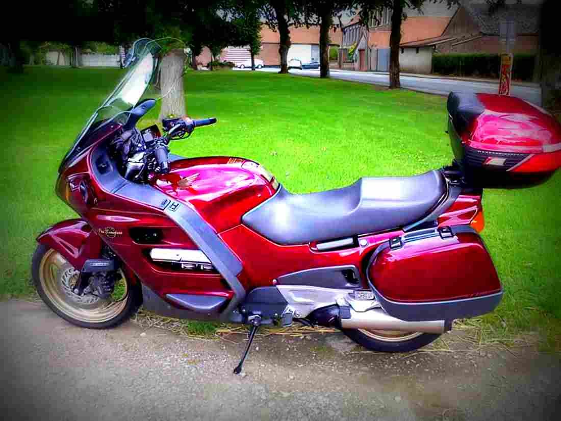 Honda ST 1100 Pan European 1993 1 motorbike A4 Photo Print
