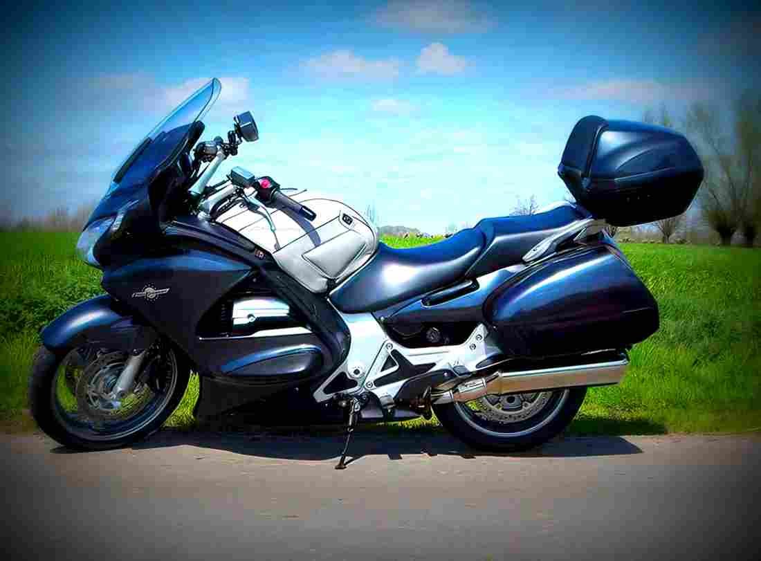 Honda ST 1100 Pan European STD 1998 3 motorbike A4 Photo Print