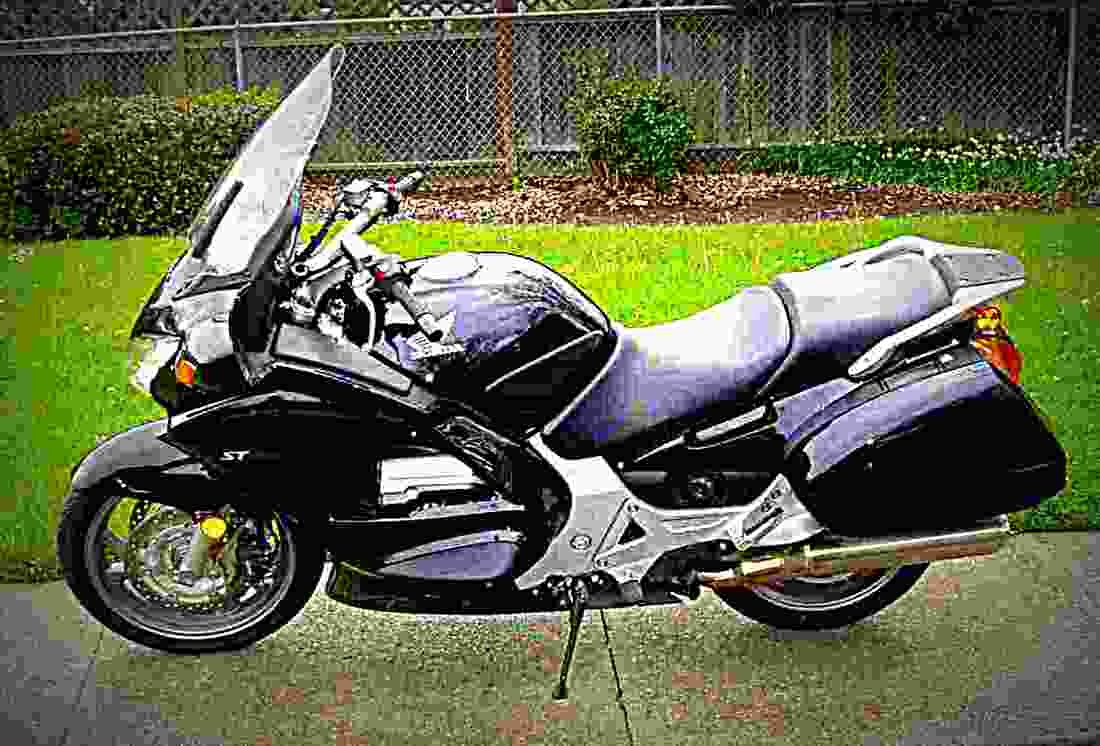 Honda ST1300 ABS 2017 2 motorbike A4 Photo Print