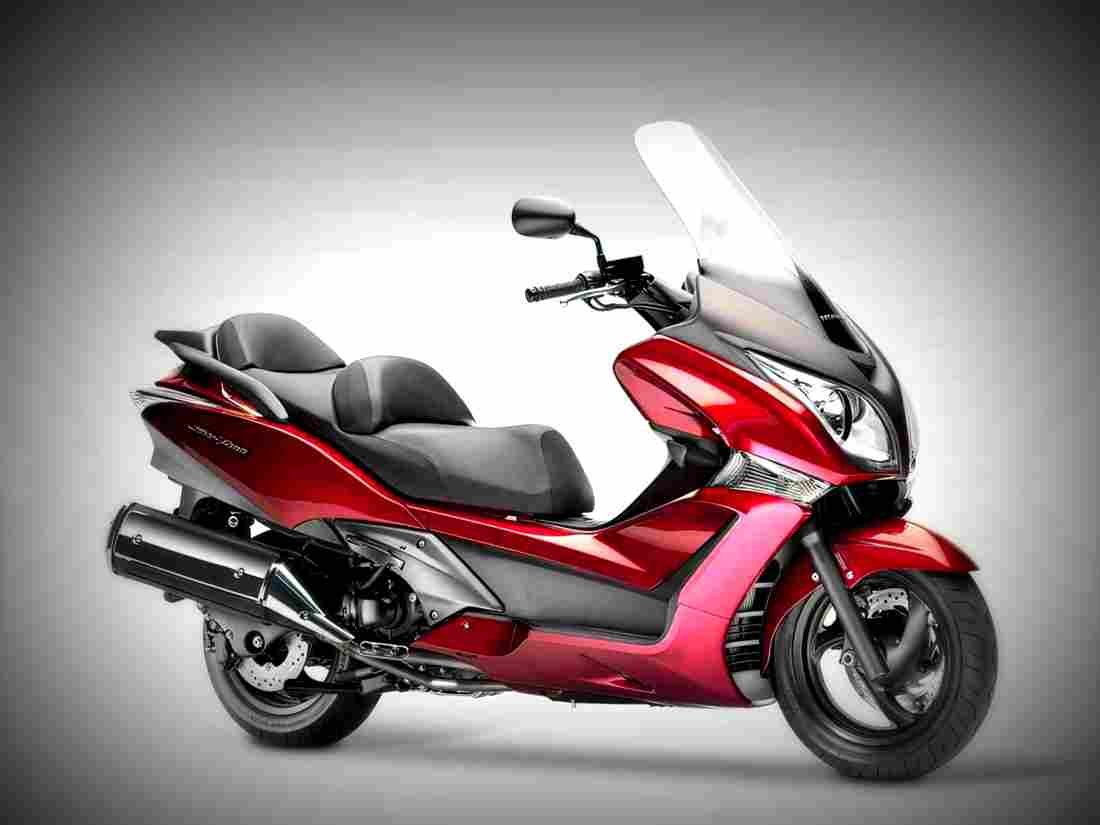 Honda Silver Wing 600 2006 4 motorbike A4 Photo Print
