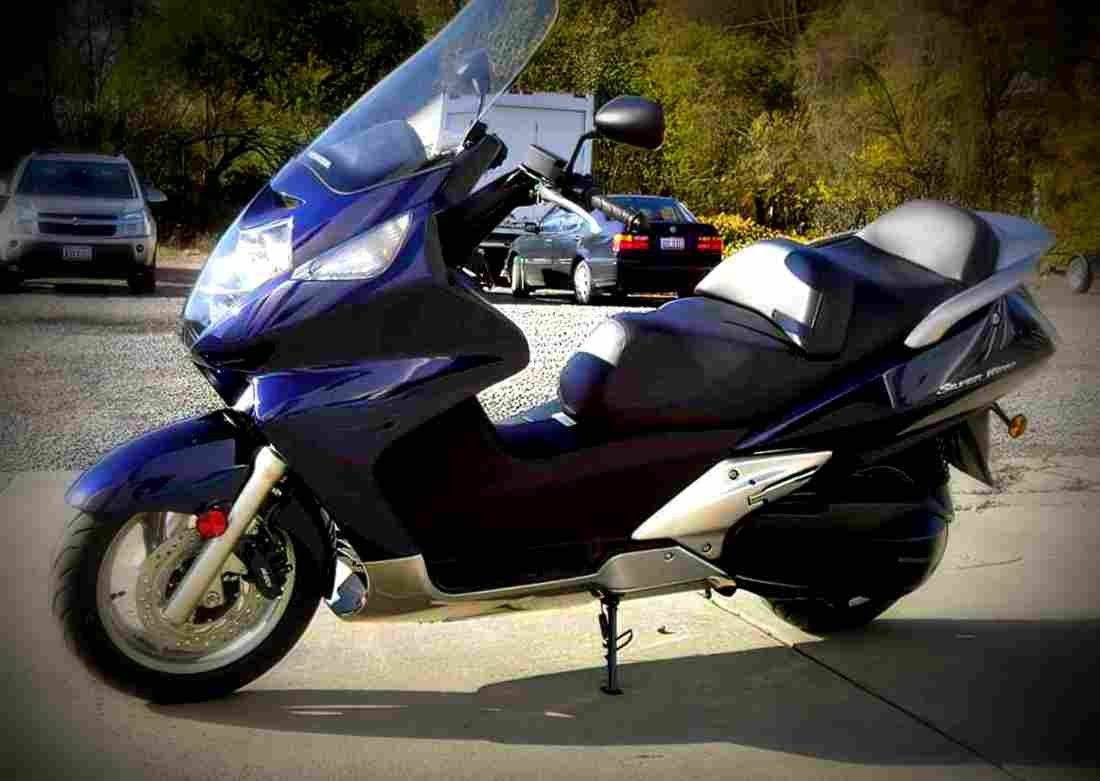 Honda Silver Wing 600 2006 6 motorbike A4 Photo Print