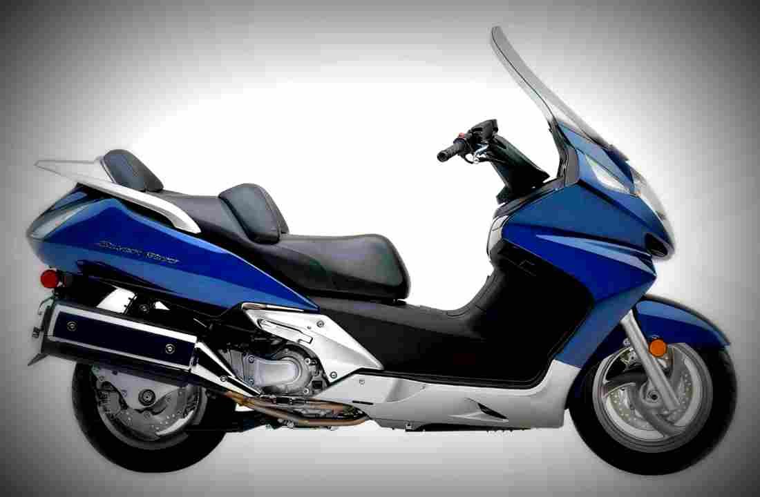 Honda Silver Wing 600 2007 1 motorbike A4 Photo Print