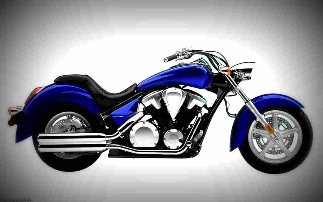 Honda Stateline 2017 3 motorbike A4 Photo Print