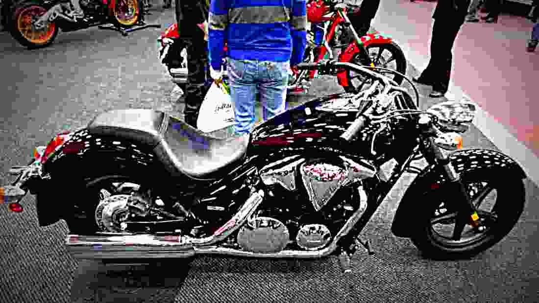 Honda Stateline ABS 2017 2 motorbike A4 Photo Print