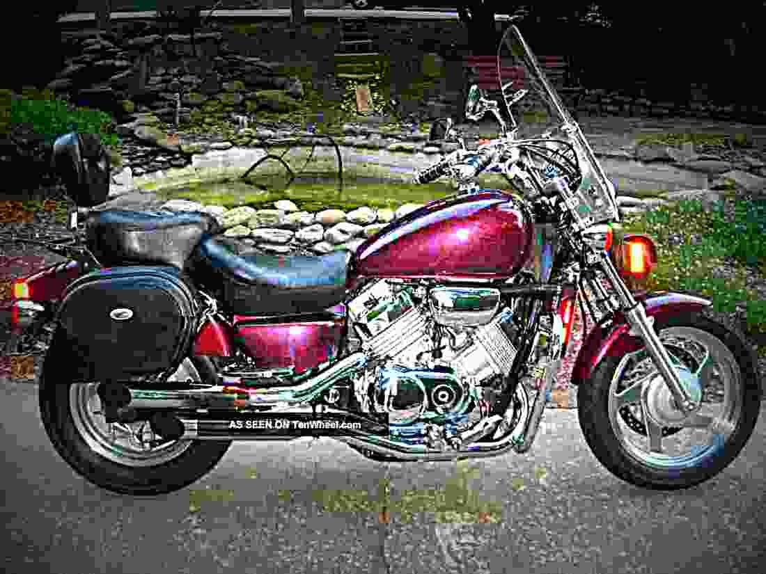 Honda VF 750 C 2000 4 motorbike A4 Photo Print