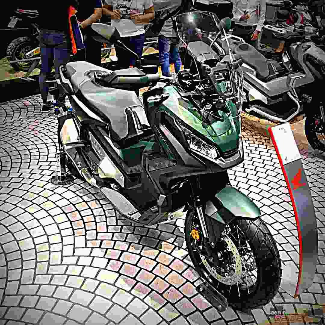 Honda X Adv 2019 2 motorbike A4 Photo Print