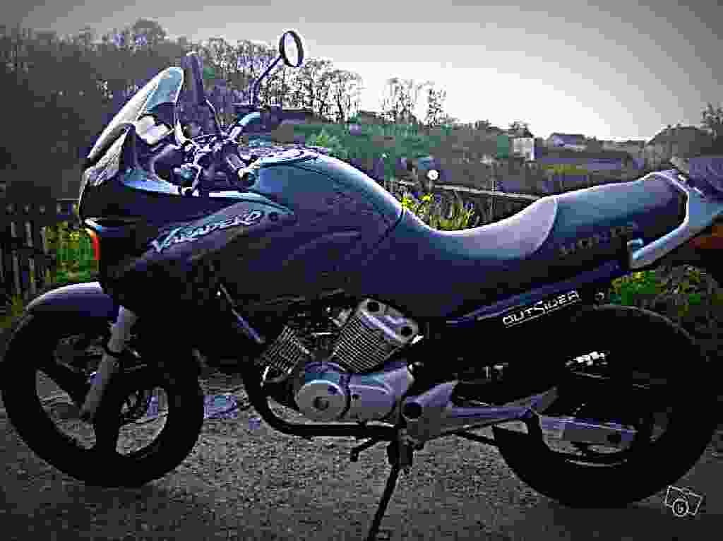 Honda XL 125 Varadero 2002 6 motorbike A4 Photo Print