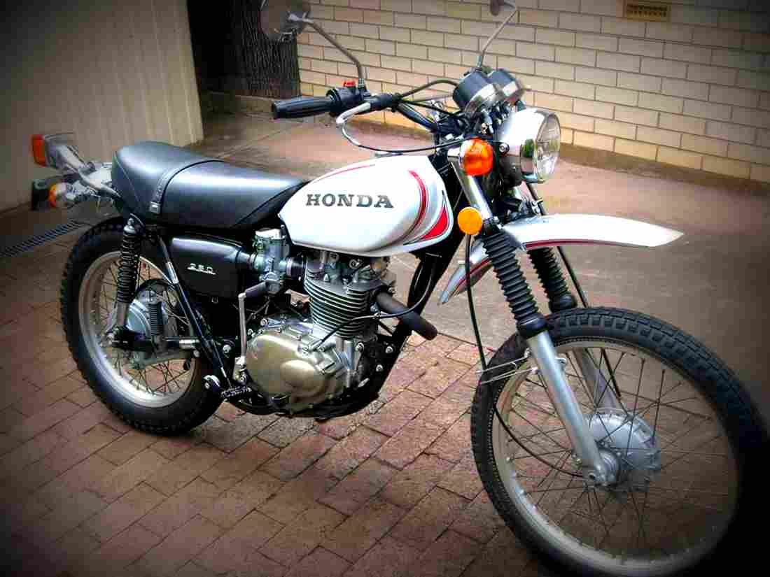 Honda XL 250 1975 2 motorbike A4 Photo Print