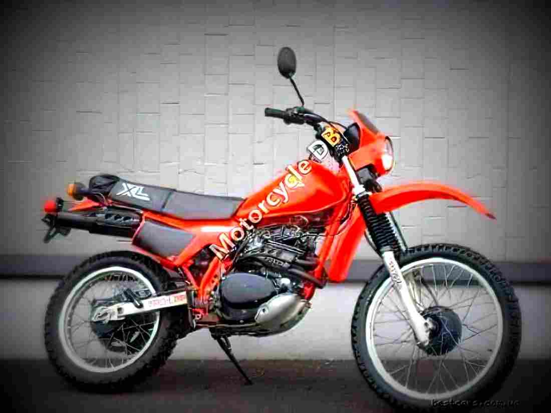 Honda XL 250 R (reduced effect) 1985 1 motorbike A4 Photo Print