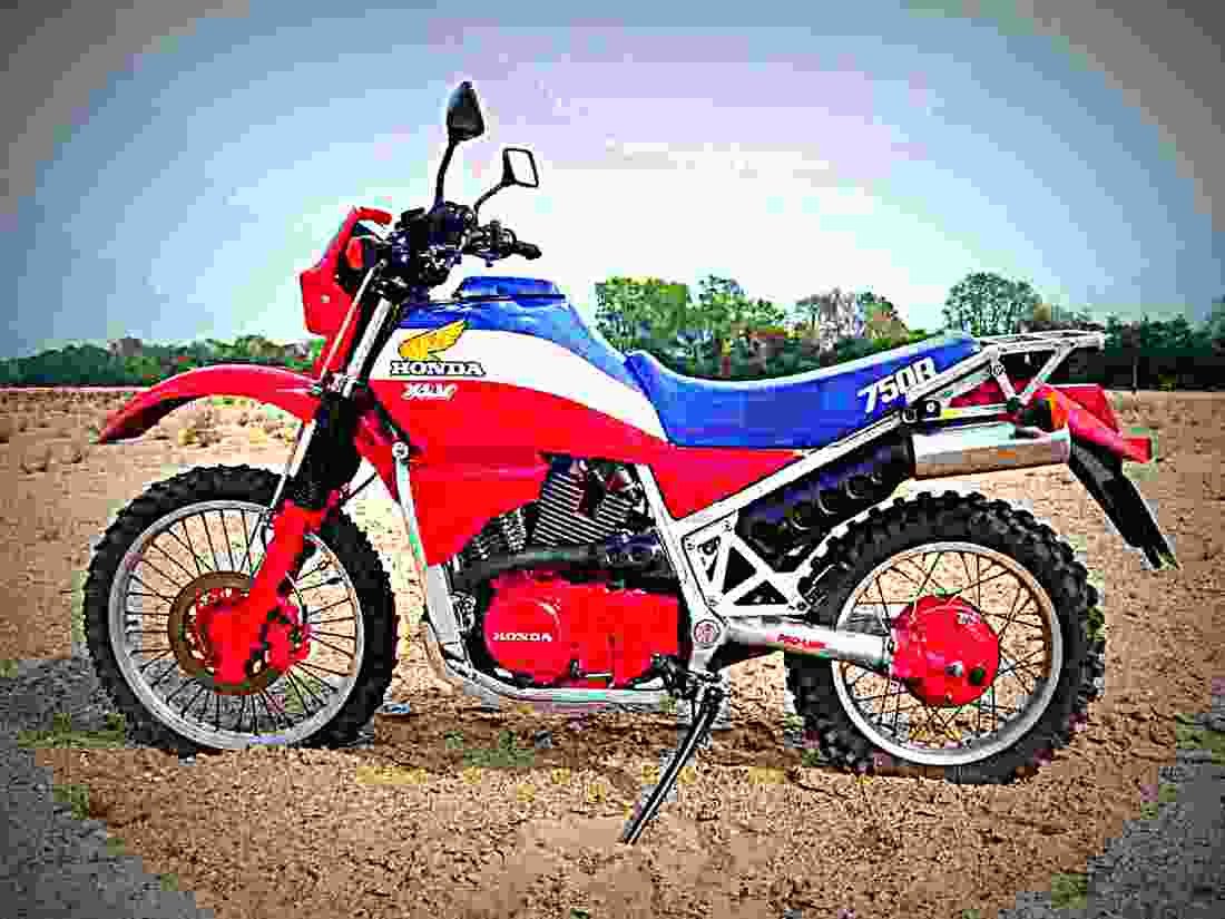 Honda XL 600 R 1985 2 motorbike A4 Photo Print