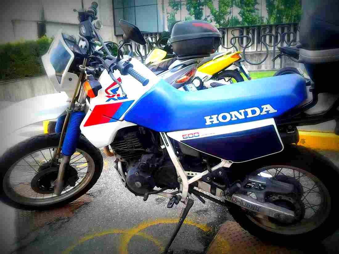 Honda XL 600 R 1987 6 motorbike A4 Photo Print