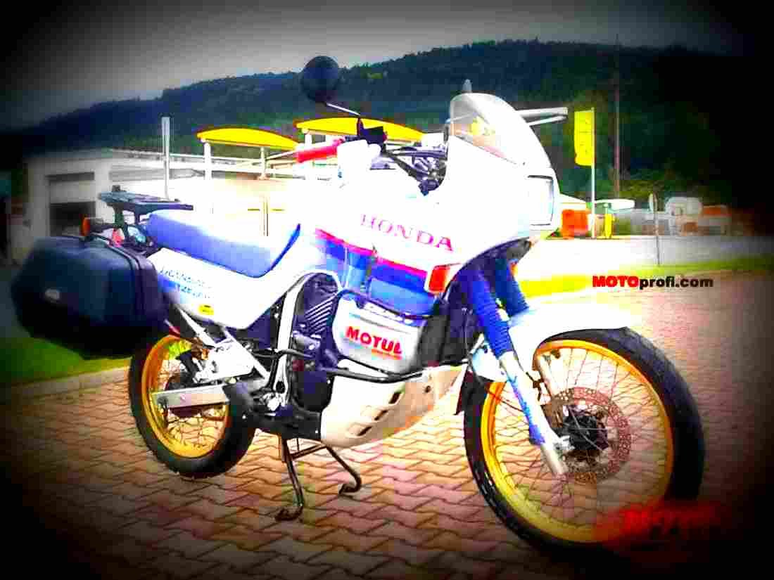 Honda XL 600 V Transalp 1996 2 motorbike A4 Photo Print