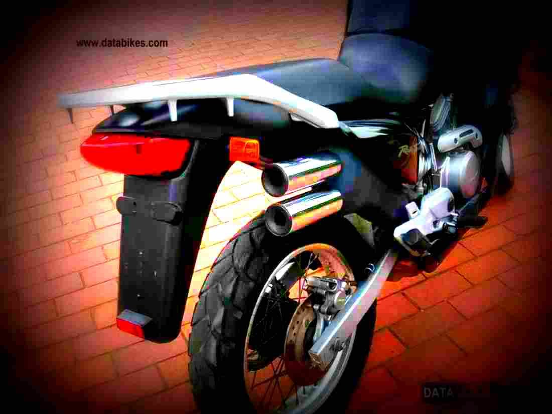 Honda XL 650 V Transalp 2002 3 motorbike A4 Photo Print