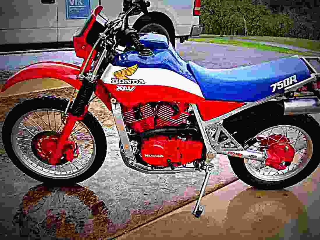 Honda XLV 750 R 1984 2 motorbike A4 Photo Print