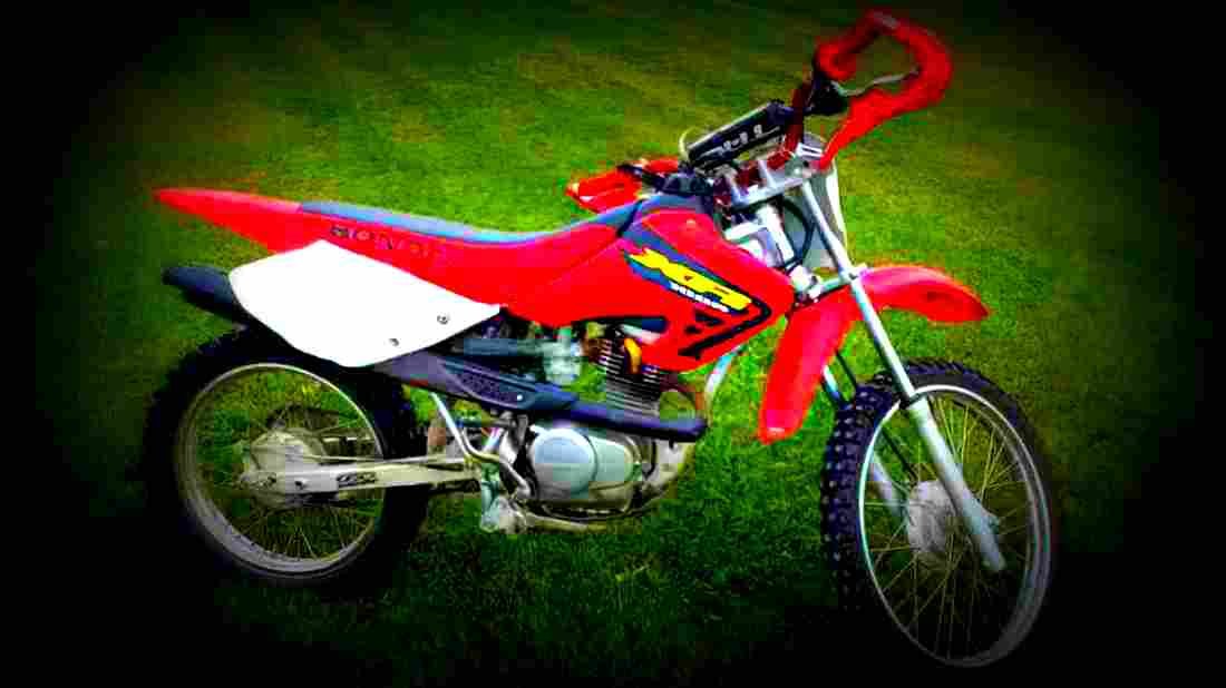 Honda XR 100 R 2002 4 motorbike A4 Photo Print
