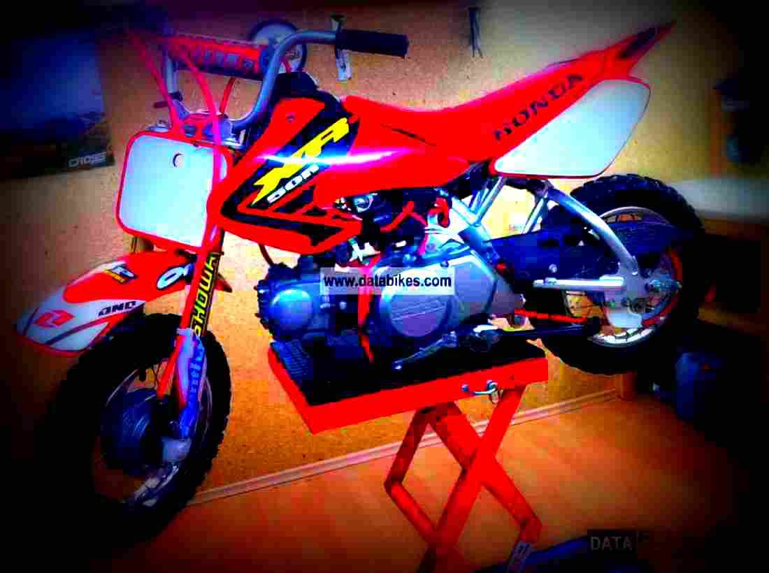 Honda XR 50 R 2002 4 motorbike A4 Photo Print