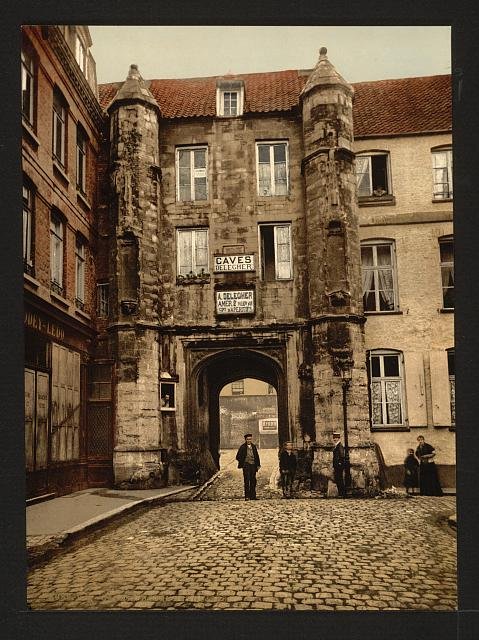 Hotel des Guises Calais Vintage A4 Photo Print