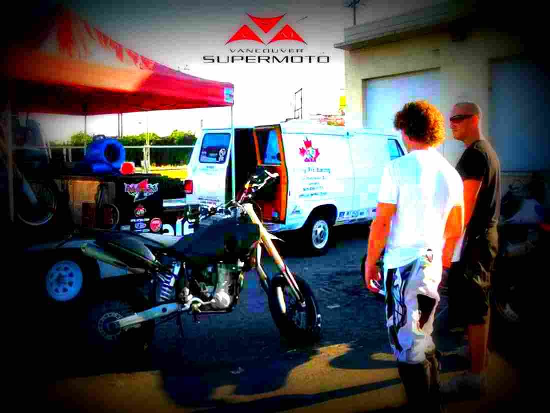 Husaberg FS 650 C 2002 3 motorbike A4 Photo Print