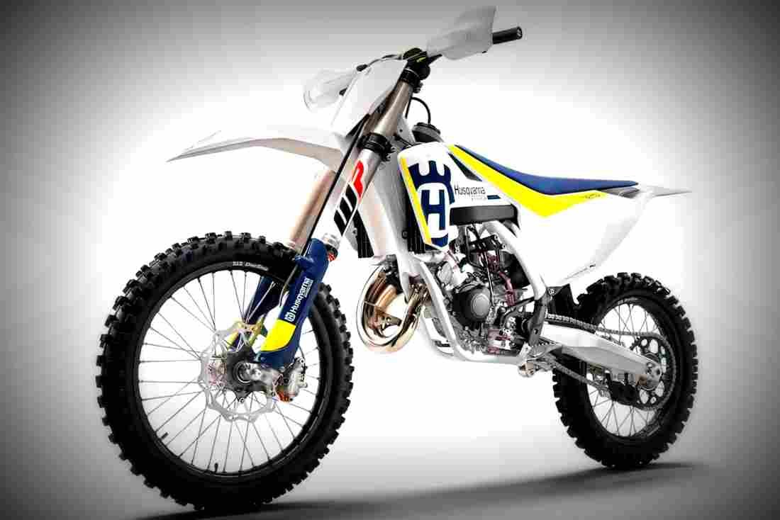 Husqvarna TC 125 2017 1 motorbike A4 Photo Print