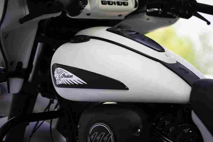 INDIAN Chieftain Dark Horse 14533 16 Car A4 Photo Print