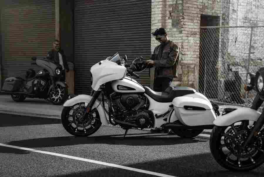 INDIAN Chieftain Dark Horse 14533 2 Car A4 Photo Print