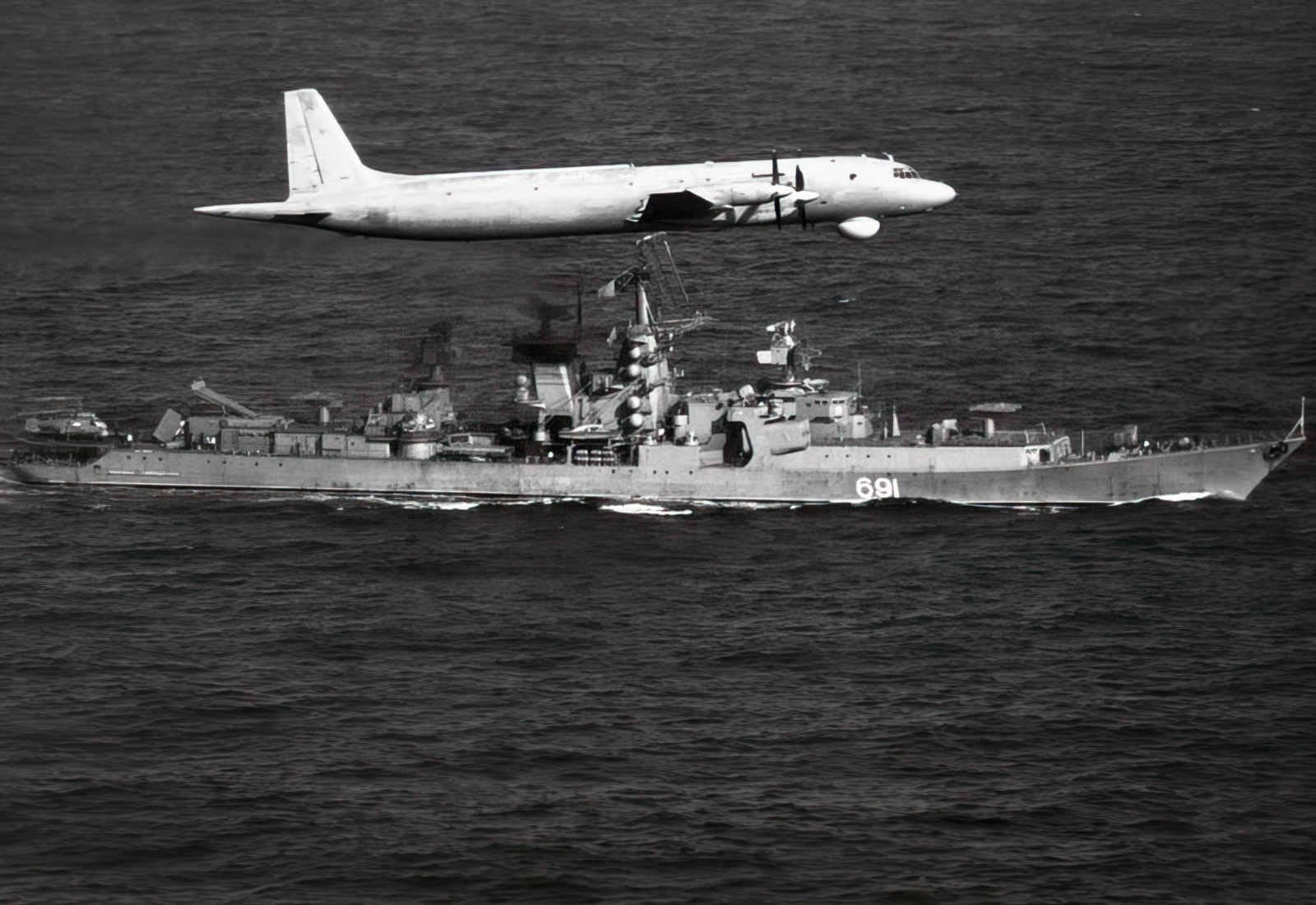 Ilyushin Il38 May 14 A4 Photo Print