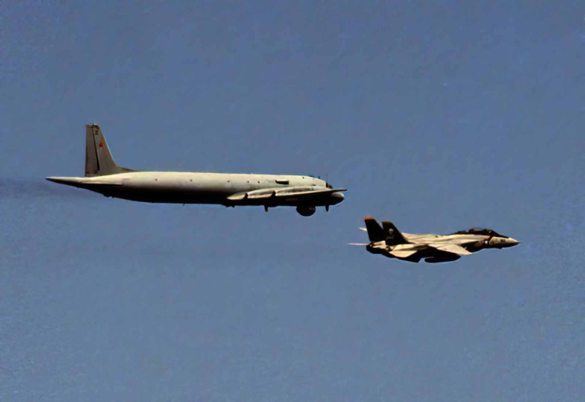Ilyushin Il38 May 8 A4 Photo Print