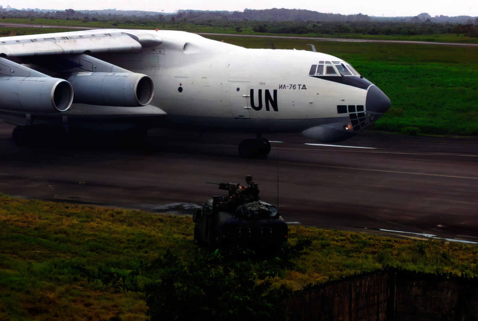Ilyushin Il76 Candid 14 A4 Photo Print