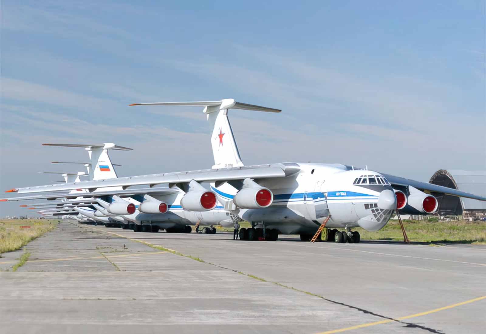 Ilyushin Il76 Candid 33 A4 Photo Print