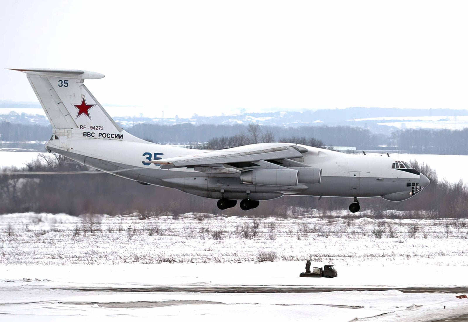 Ilyushin Il76 Candid 38 A4 Photo Print