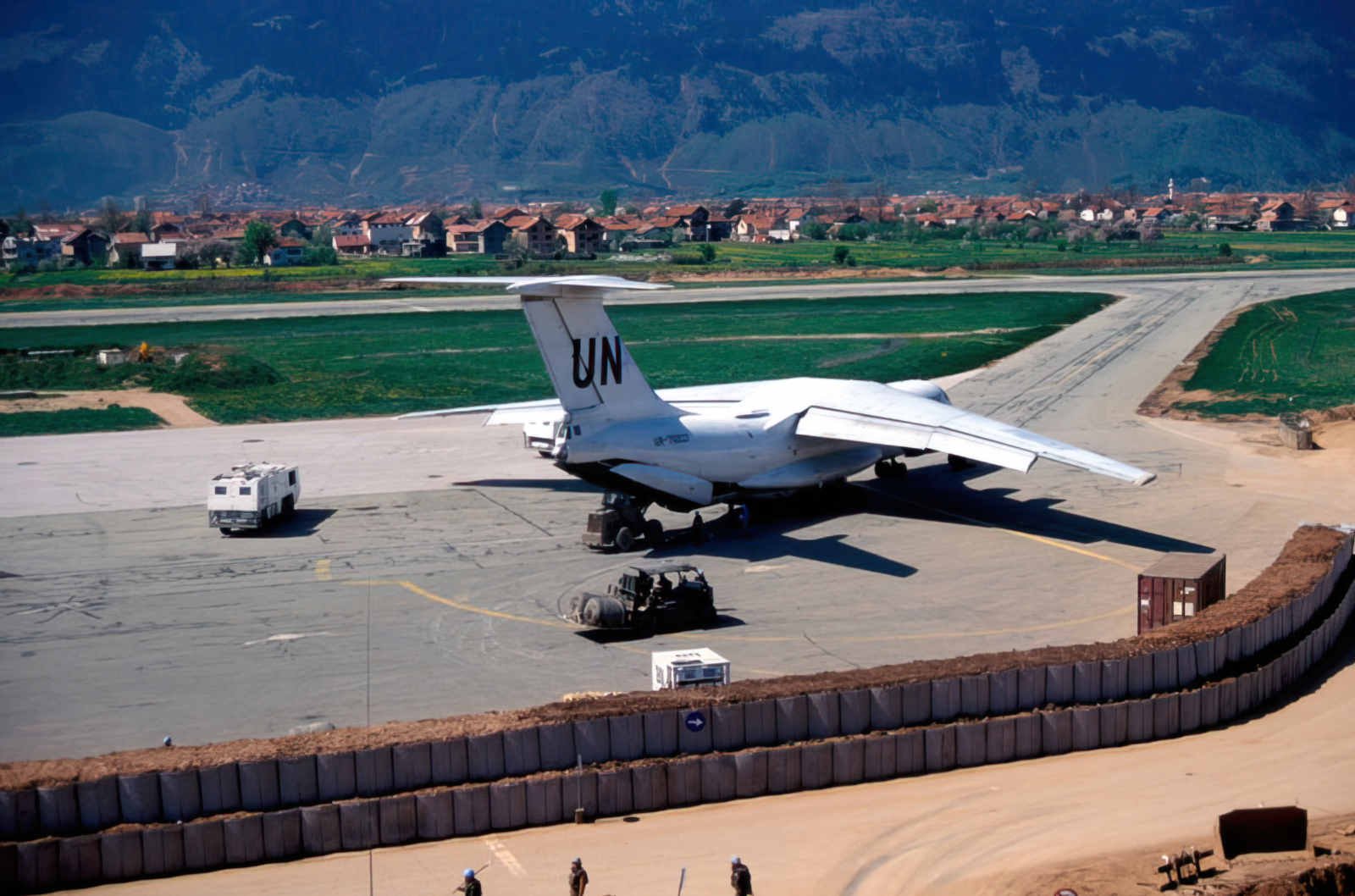 Ilyushin Il76 Candid 4 A4 Photo Print