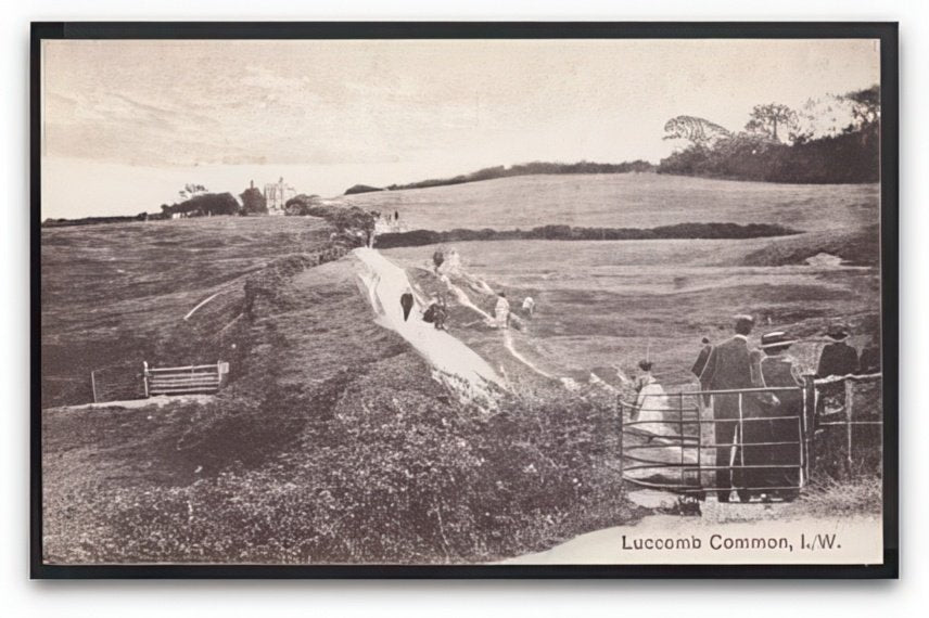 Iow Luccomb Common Couple At Kissing Gate By Hill Vintage A4 Photo Print