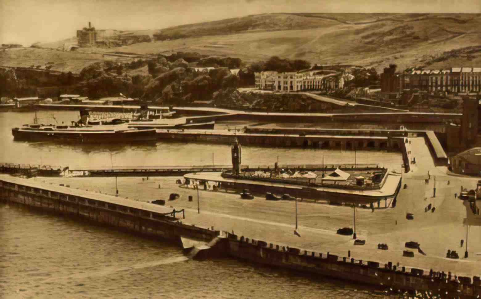 Isle of Man Douglas The Piers Vintage A4 Photo Print
