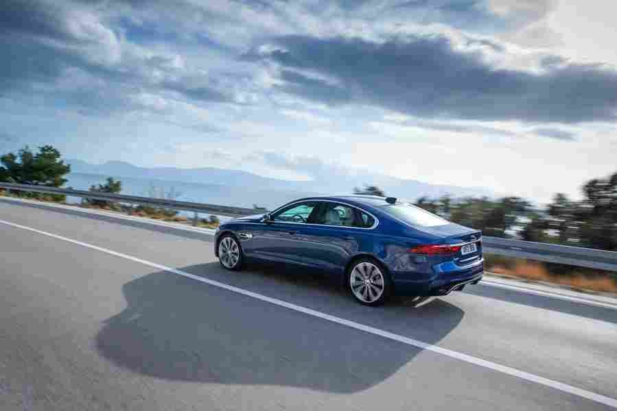 JAGUAR XF  X260  6948 23 Car A4 Photo Print