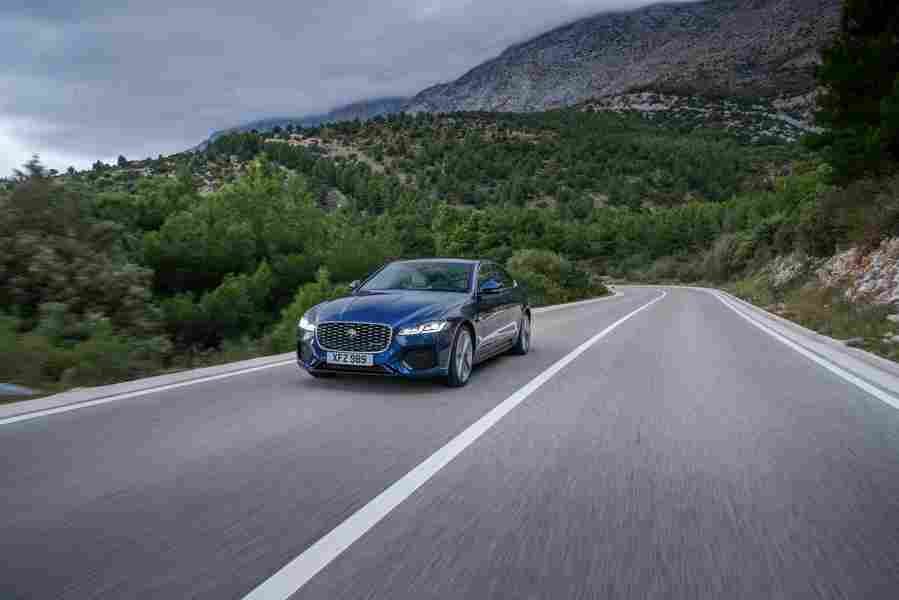 JAGUAR XF  X260  6948 40 Car A4 Photo Print