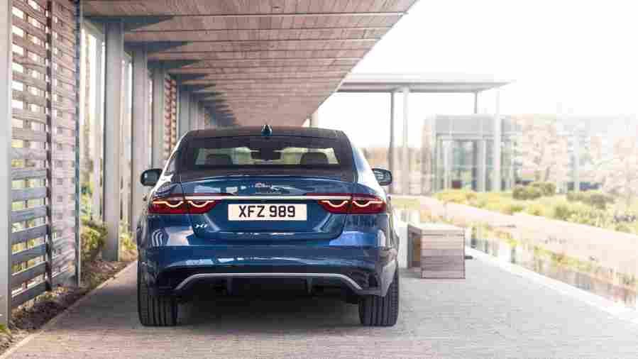 JAGUAR XF  X260  6948 52 Car A4 Photo Print