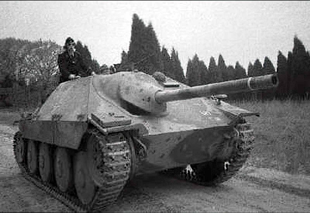 Jagdpanzer 38t Hetzer 7 A4 Photo Print