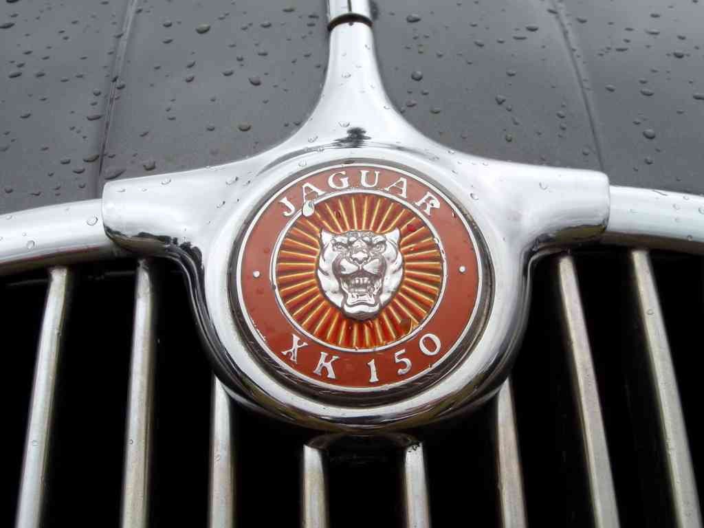 Jaguar XK 150 Bonnet 2382 Grille A4 Photo Print
